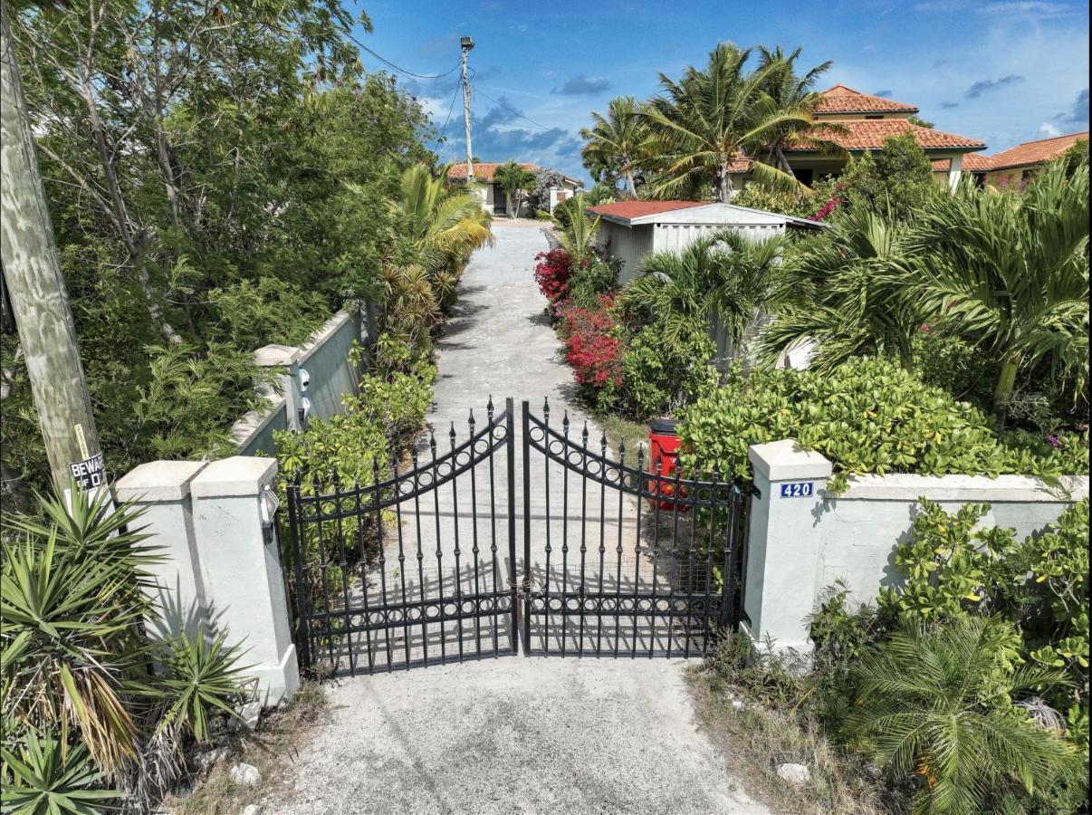 Waterfront Home In Providenciales Exterior photo